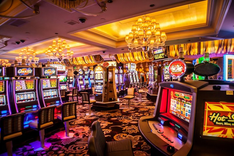 What’s the quickest way to swap the city buzz for a quiet night in the UK?